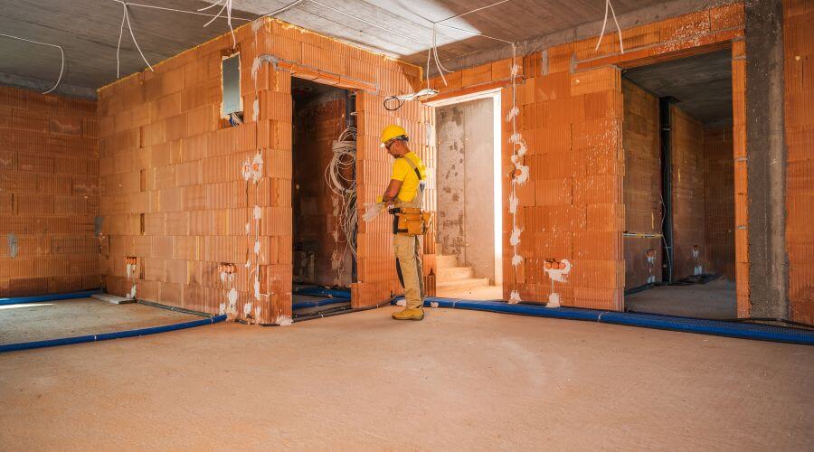 Expert flood damage restoration services in Wampsville, NY
